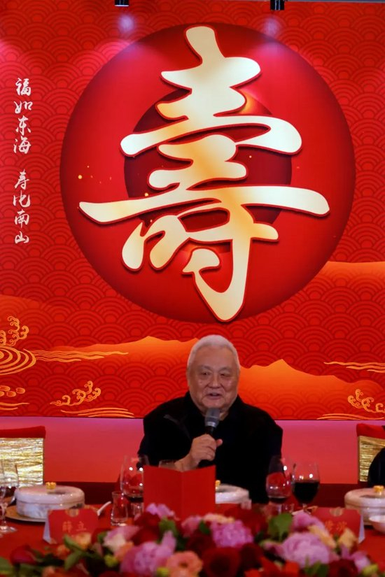 了解享受更多优势。